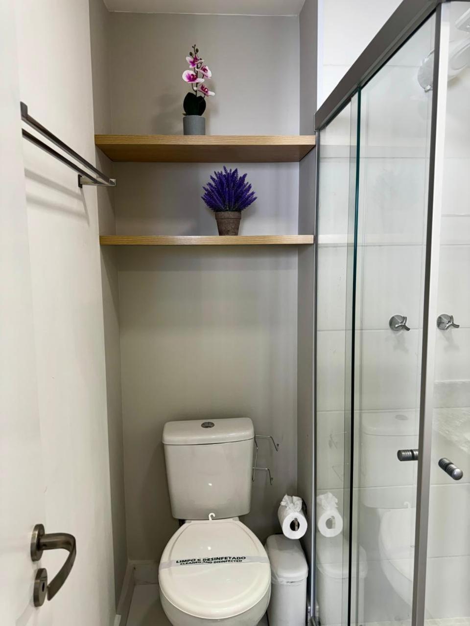 Apartment Charmoso No Bras Com Piscina - Metro Bras