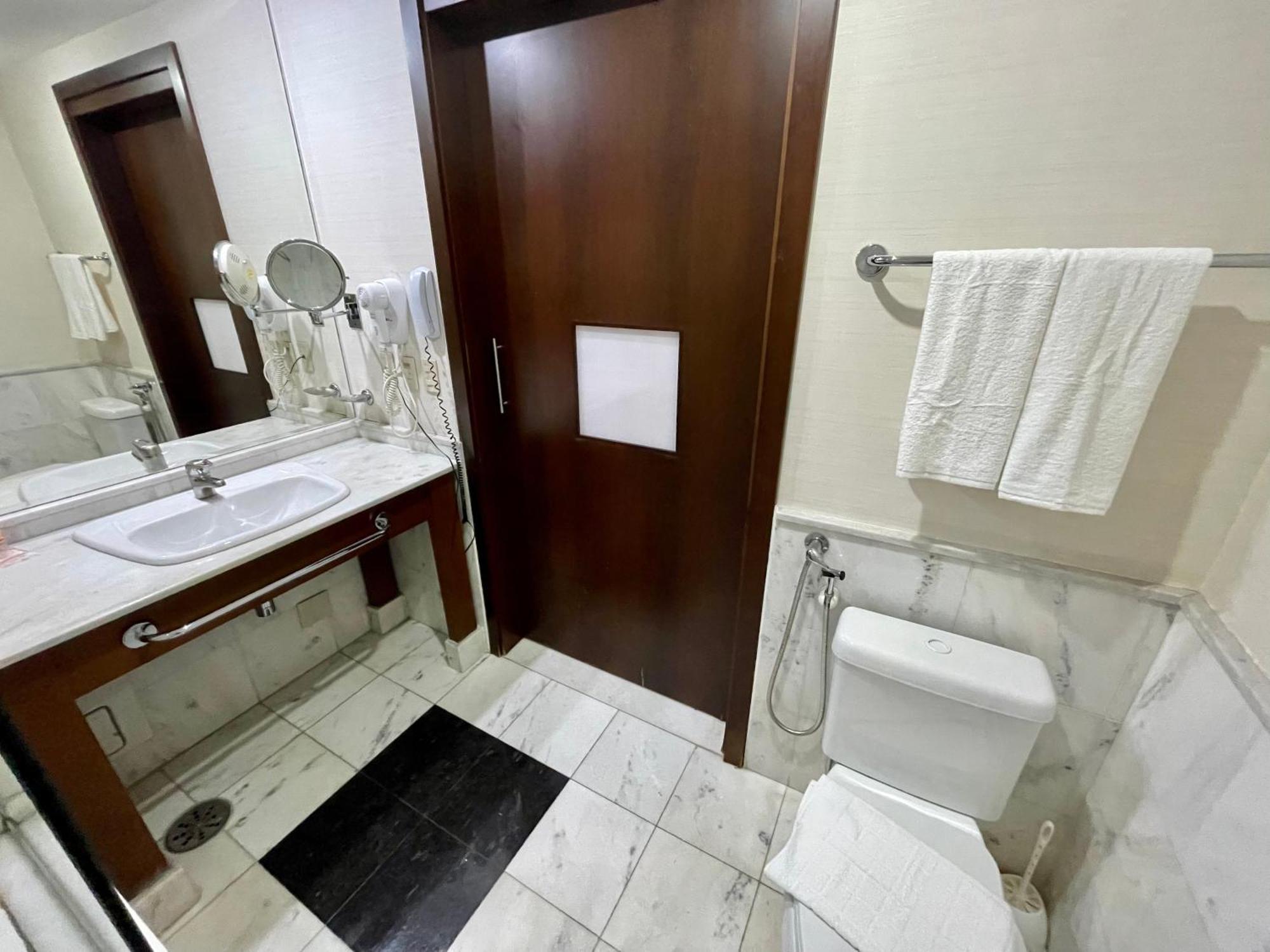Apartemen Tres De Julho Flats - Paulista