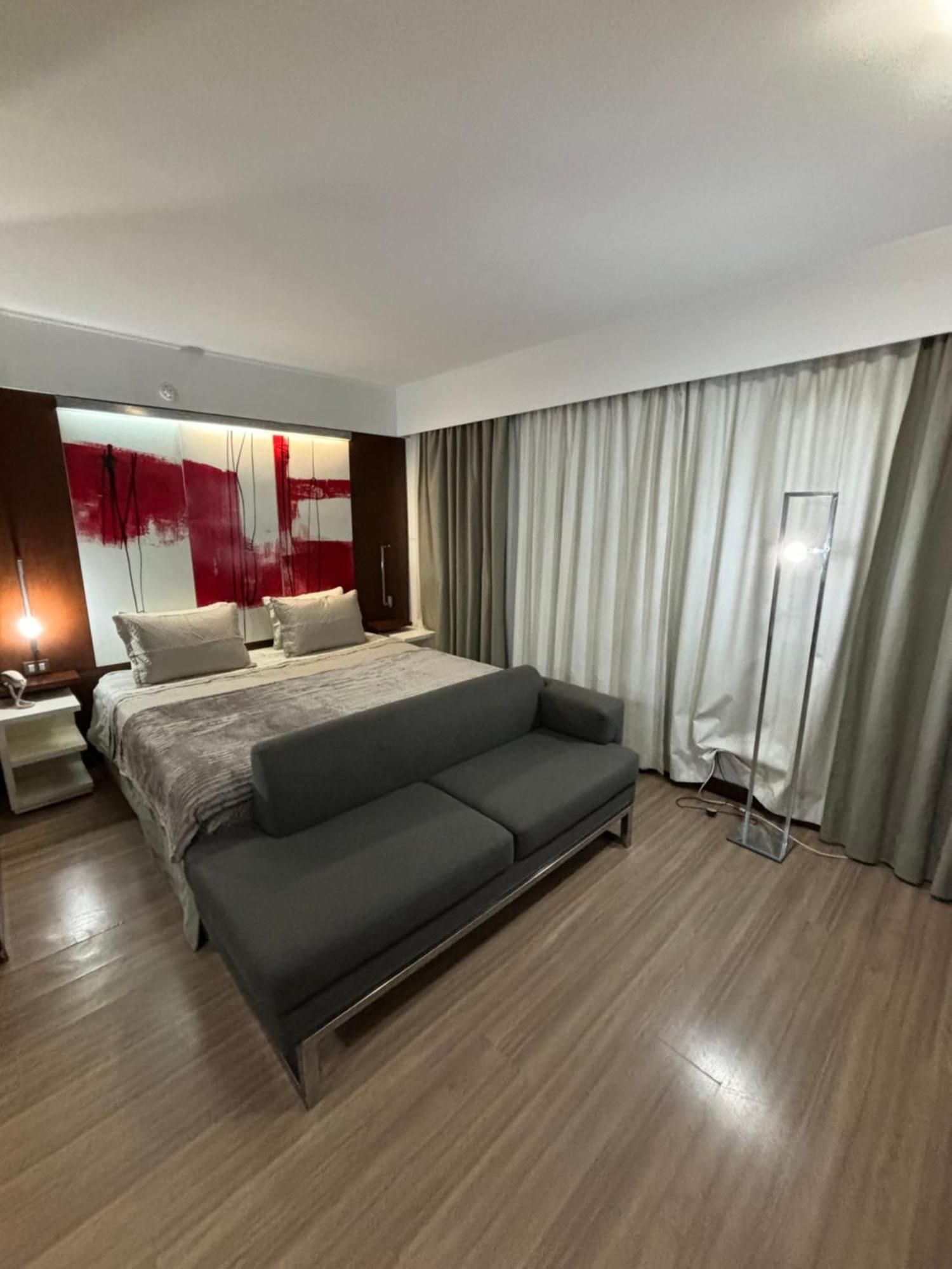 Flat Meli Ibirapuera Moema Com Cozinha,garagem,piscina 907 Sao Paulo