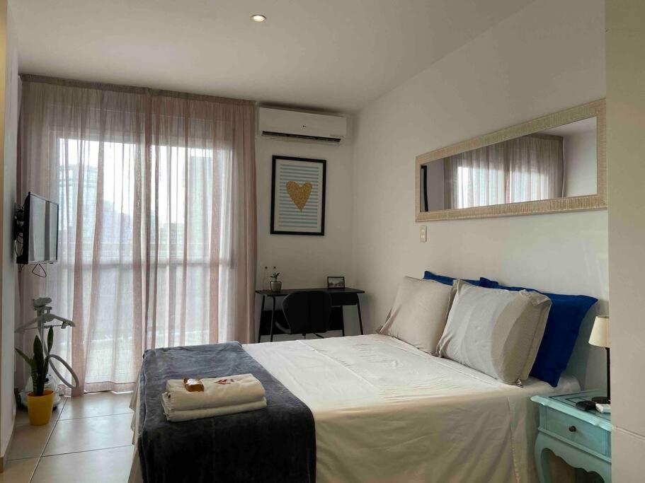 Apartment Sh66 Viva Com Varanda Na Bela Cintra *