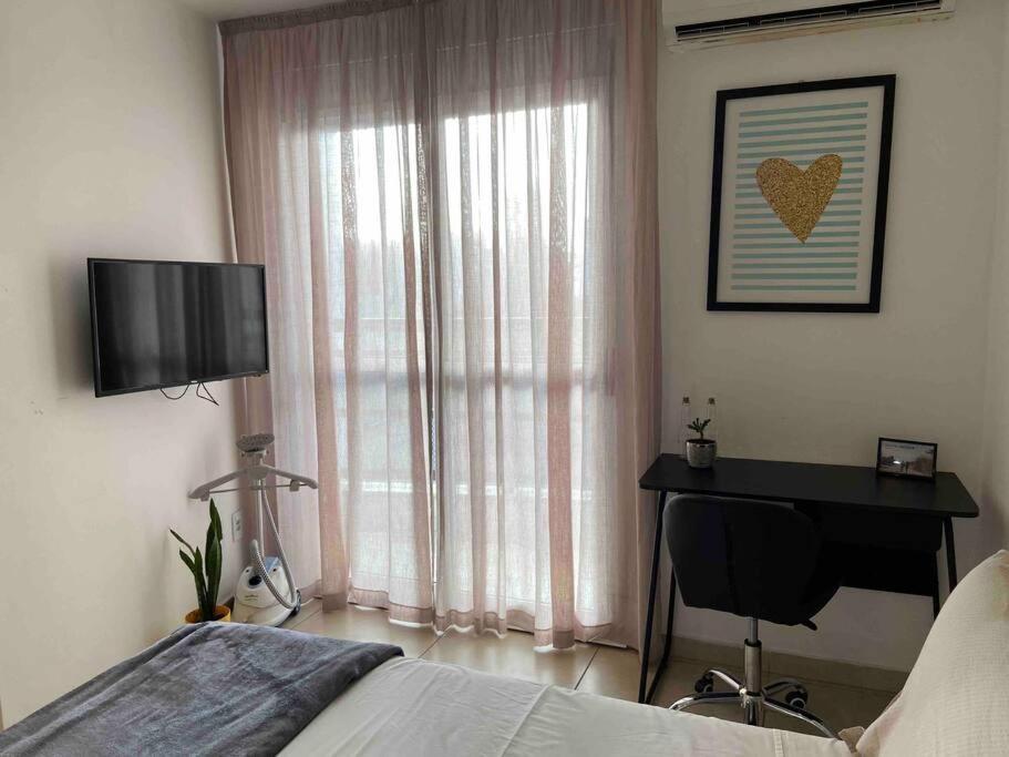Apartment Sh66 Viva Com Varanda Na Bela Cintra *