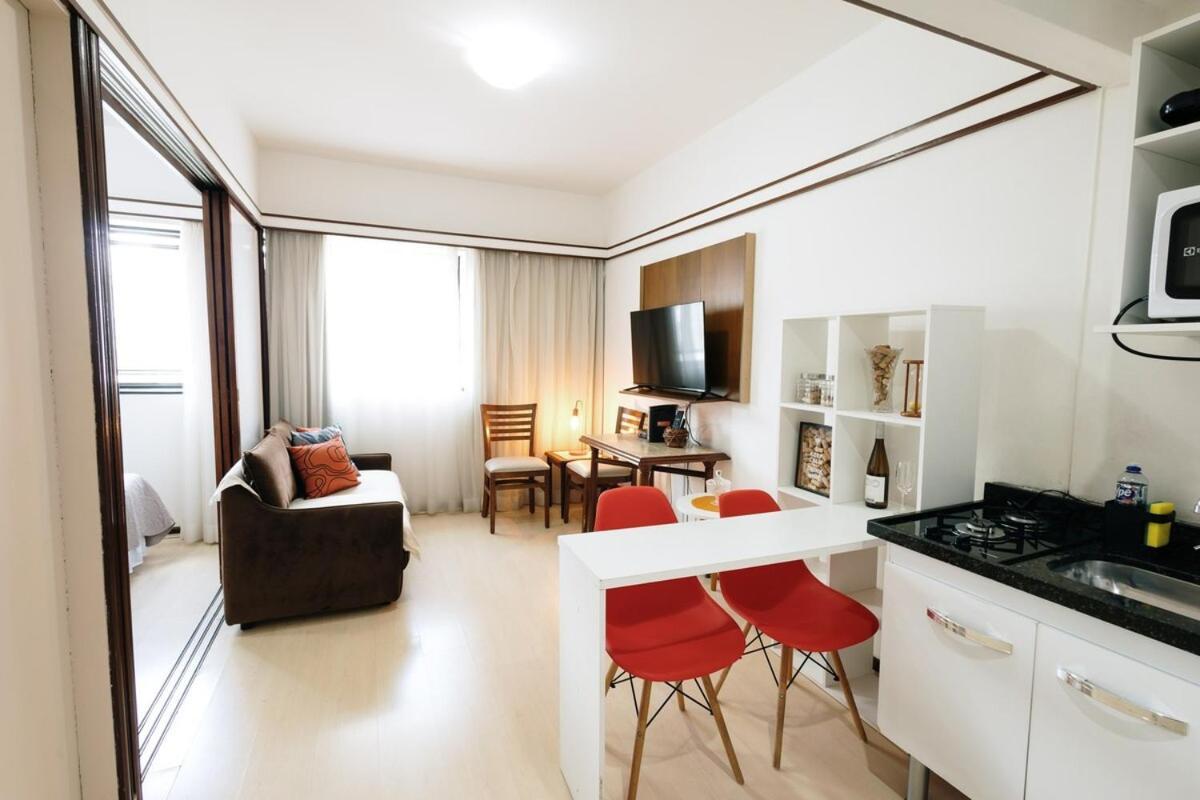 Flat 1710 - Apart 1710 •le Premier Jd. Paulista *