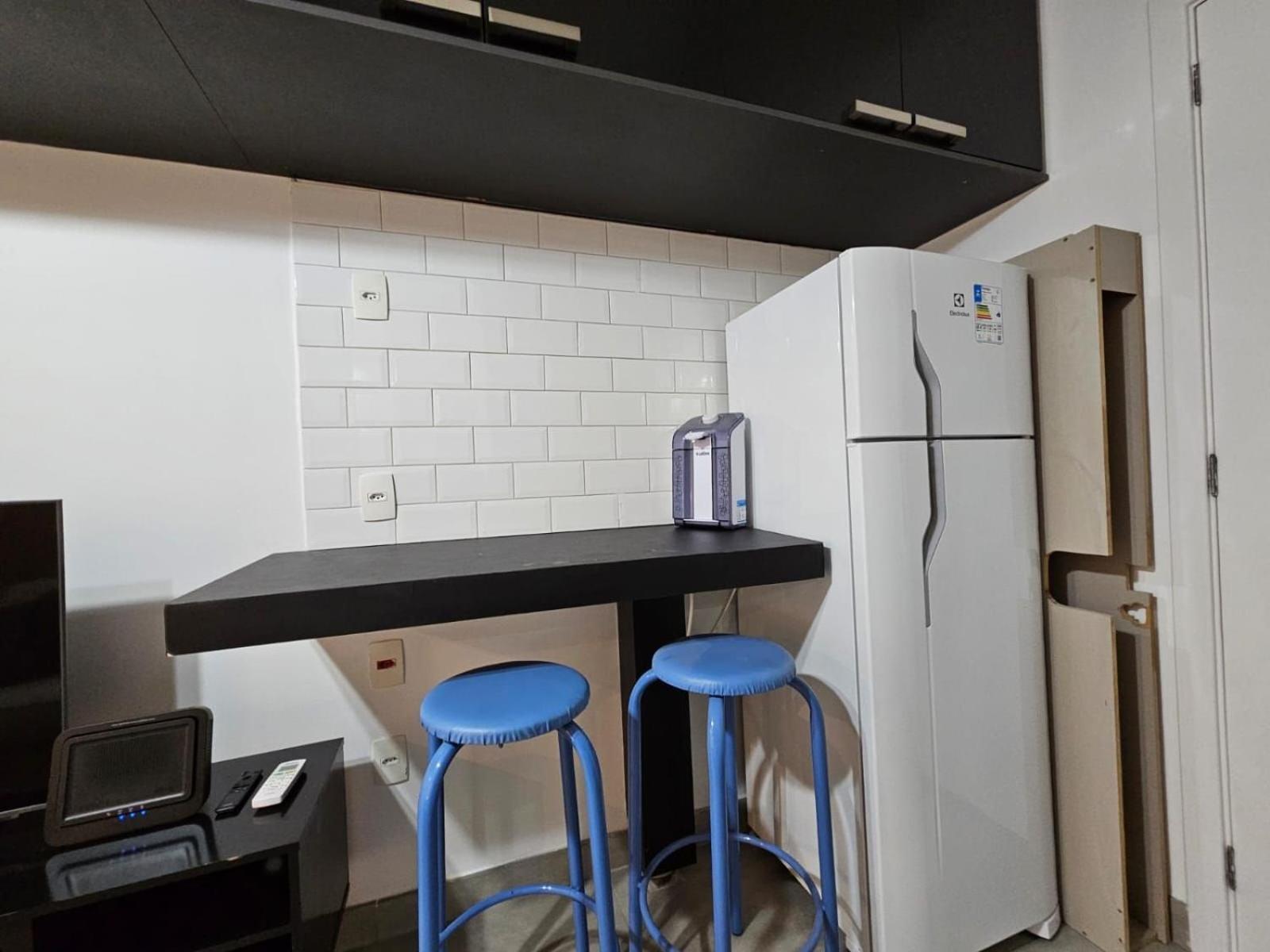 No Brooklin P/ 4 Pessoas Com Garagem.