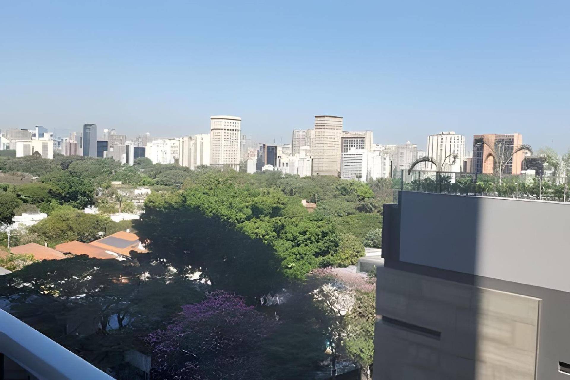 Hilton Garden: Premiado Com Em Localização Privilegiada *