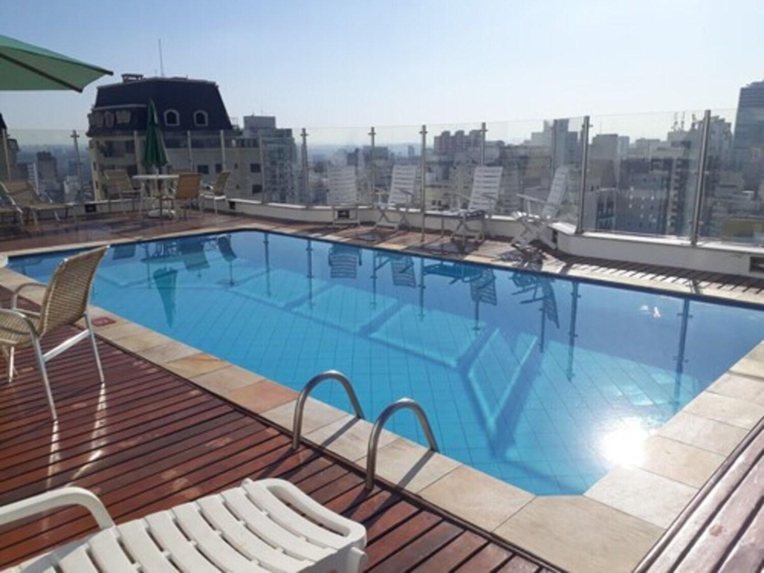 M-flat Gold - Paulista 4*