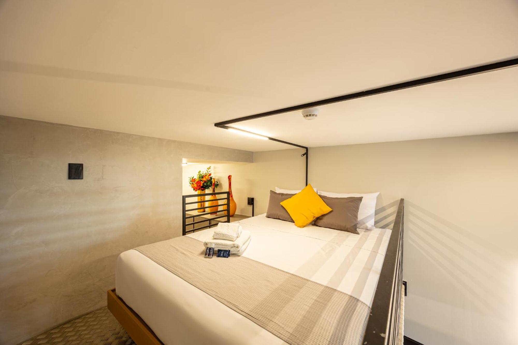 Easy Star - Contemporaneo Com Mezanino - Jt01i Daire