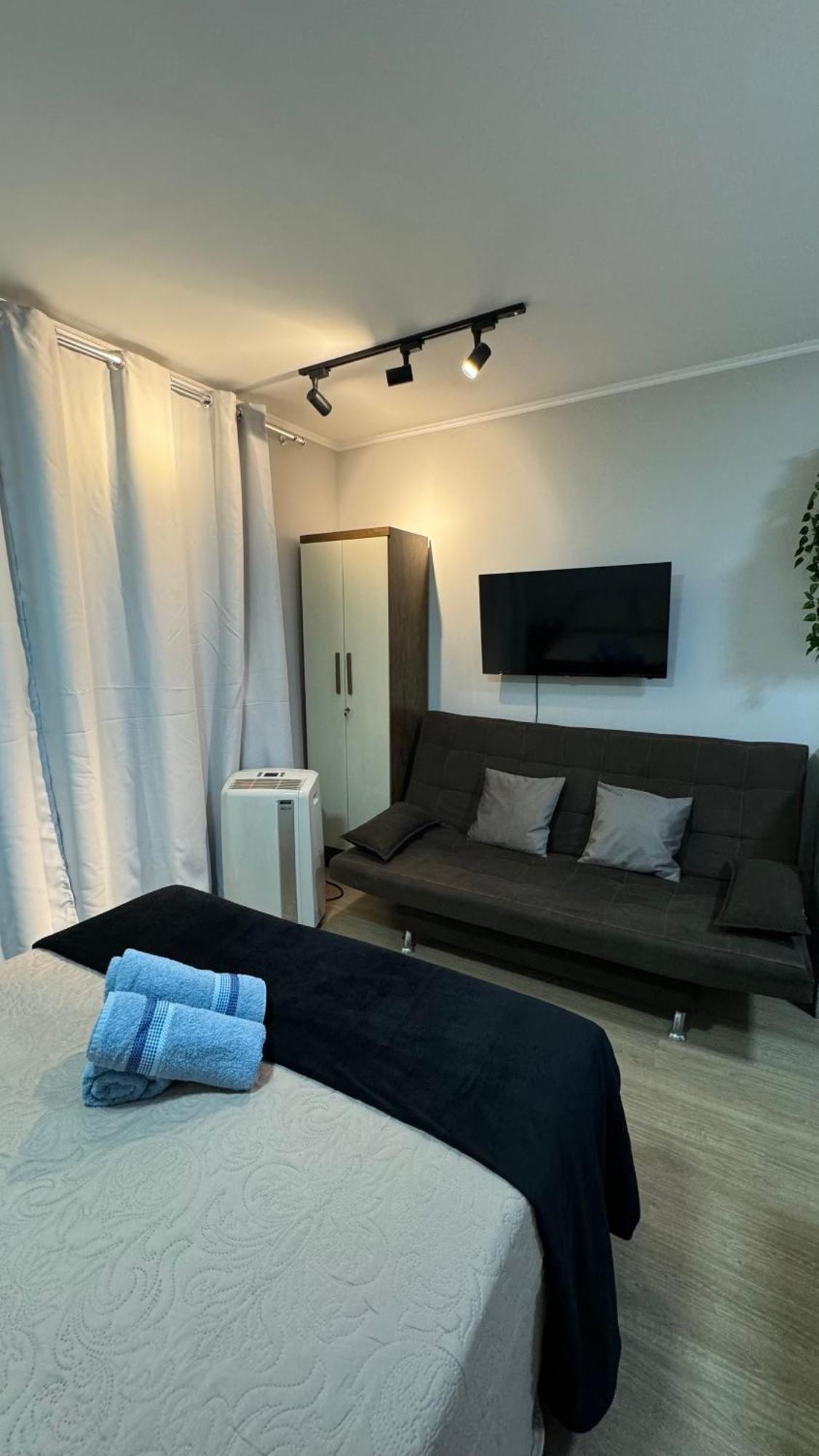 Apartment Veneza Prox Metro Bras, Feirinha Madrugada, 25 Marco, Templo Salomao