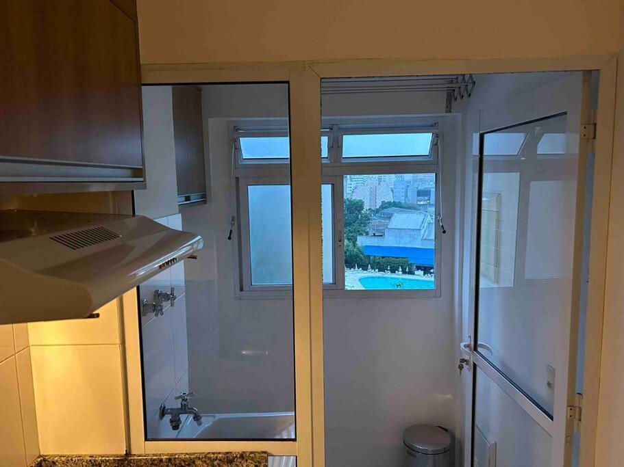Apartemen Lk1005 Espacoso Com Vista Da Vibrante Rua Augusta *