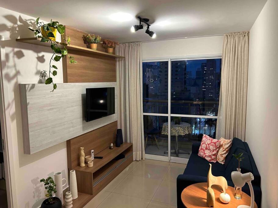 Apartemen Lk1005 Espacoso Com Vista Da Vibrante Rua Augusta