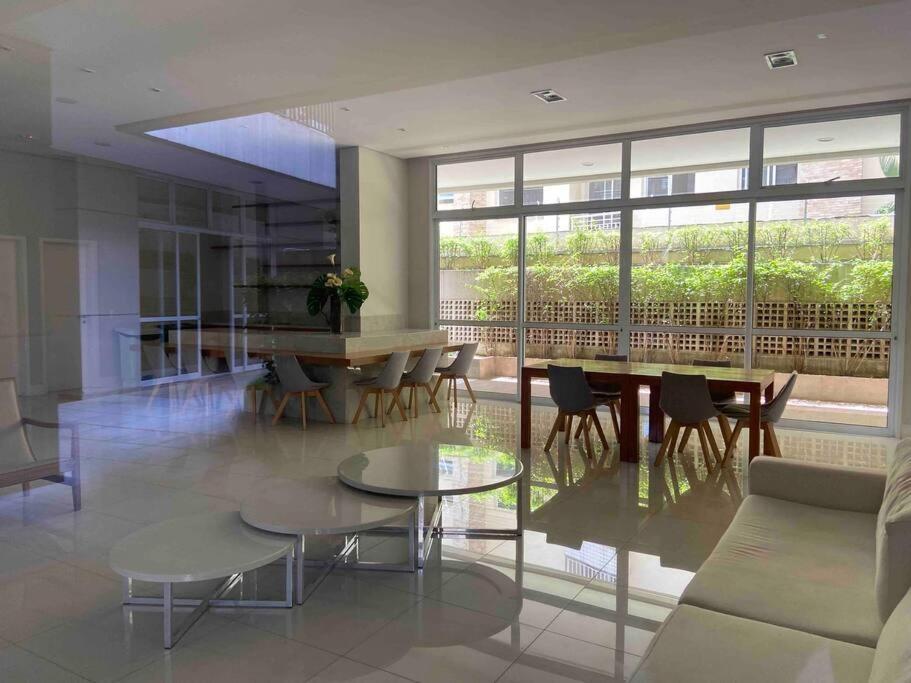 Apartemen Lk1005 Espacoso Com Vista Da Vibrante Rua Augusta *