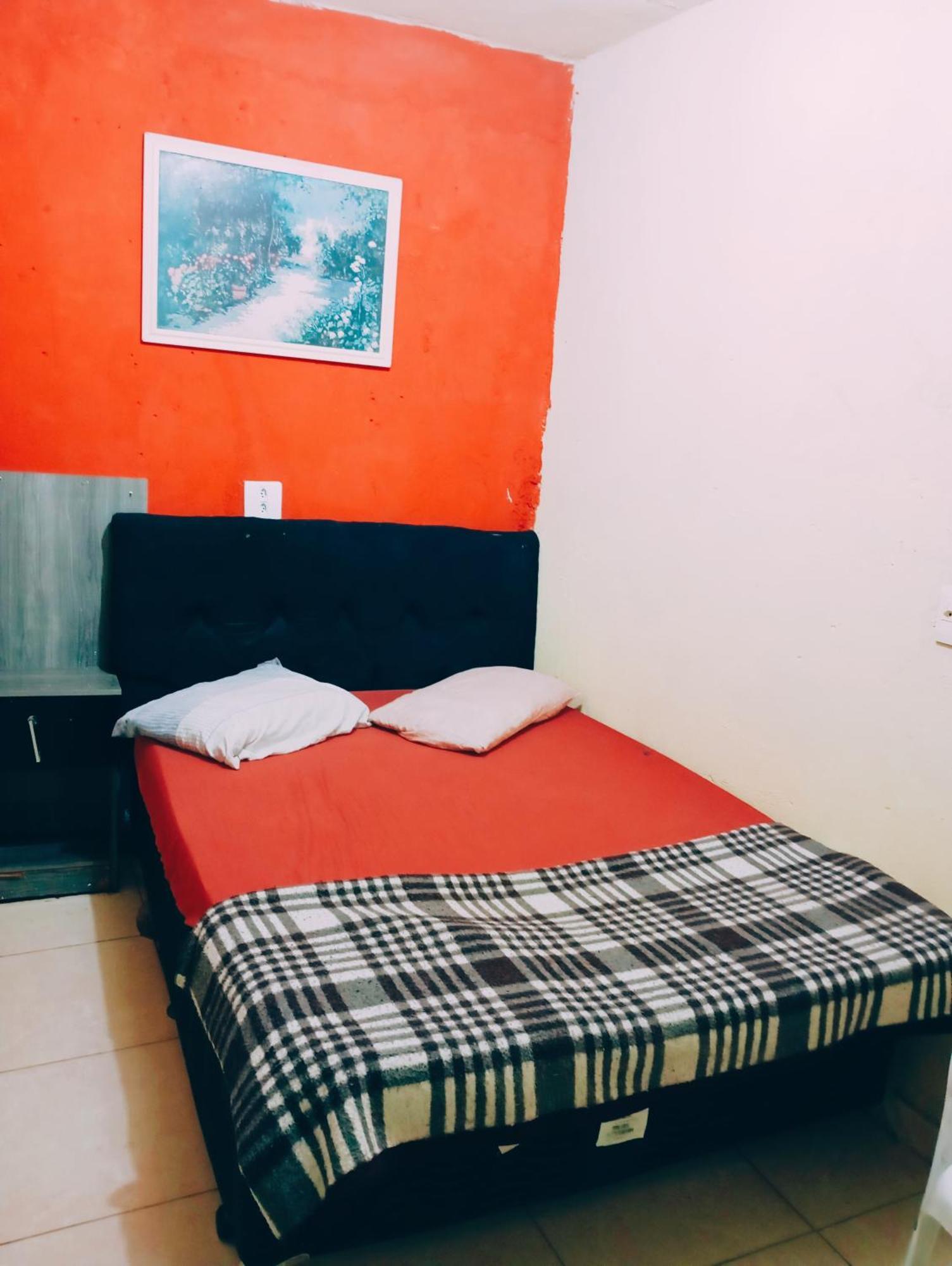 Bryan Tatuape Guest house *