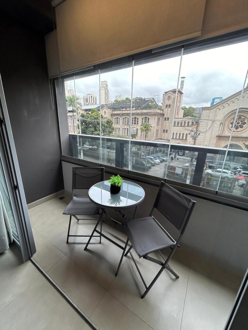 No Jardim Paulista Apartment *