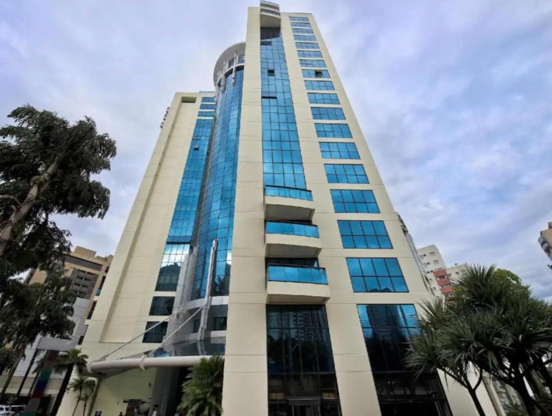 Flat De Luxo Em 4e Na Av Ibirapuera Em Moema Aparthotel *