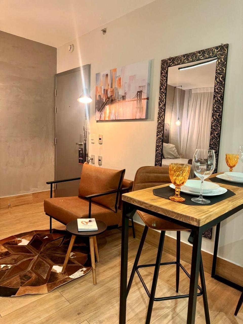 1308 - Rentaqui Hilton Itaim * Sao Paulo