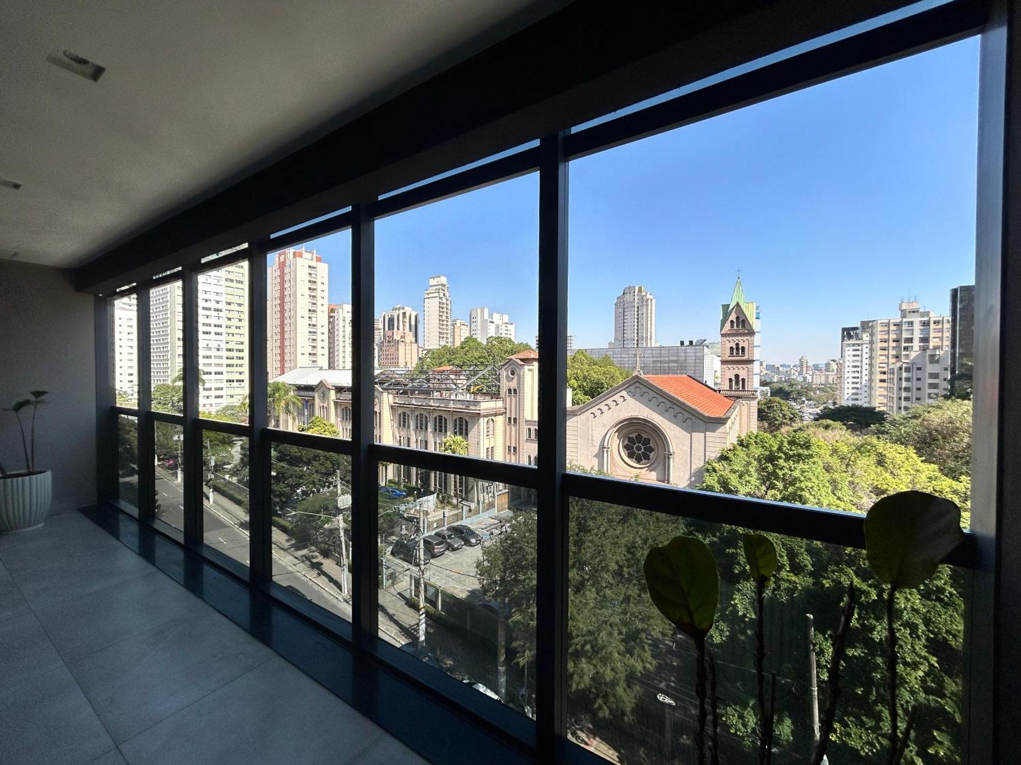 No Jardim Paulista Apartment *