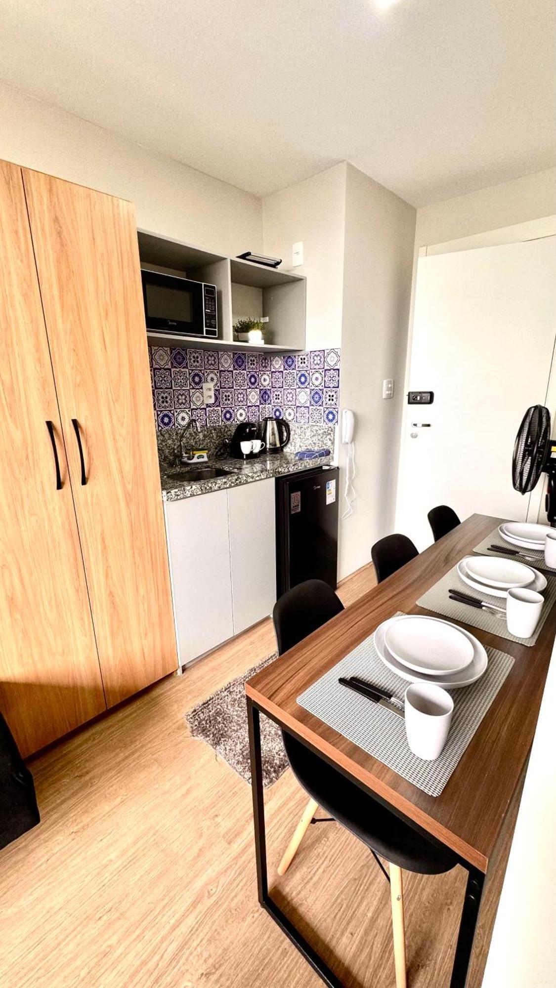Apartemen Otimo Em Frente Ao Metro Bras !