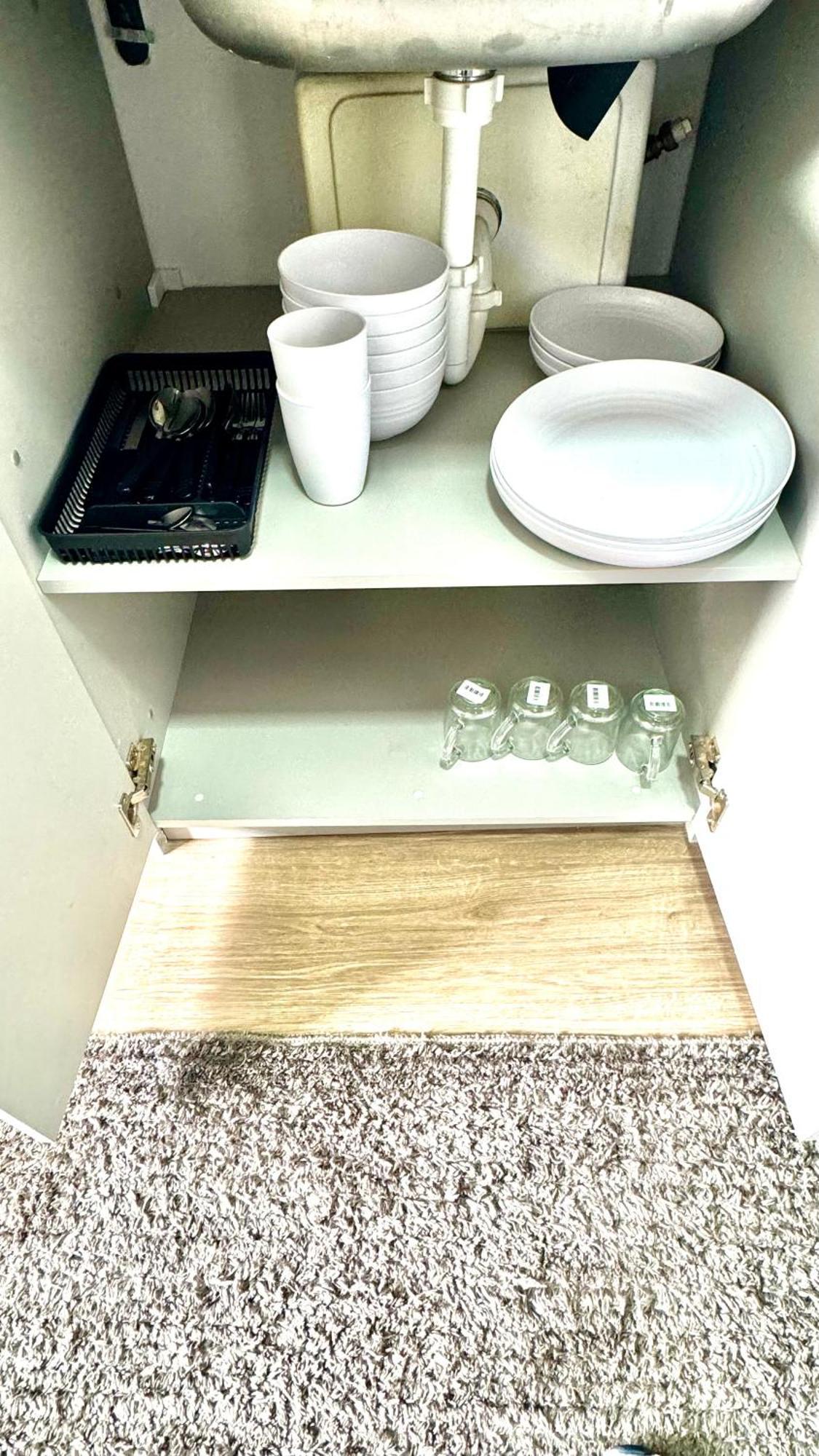 Apartemen Otimo Em Frente Ao Metro Bras !