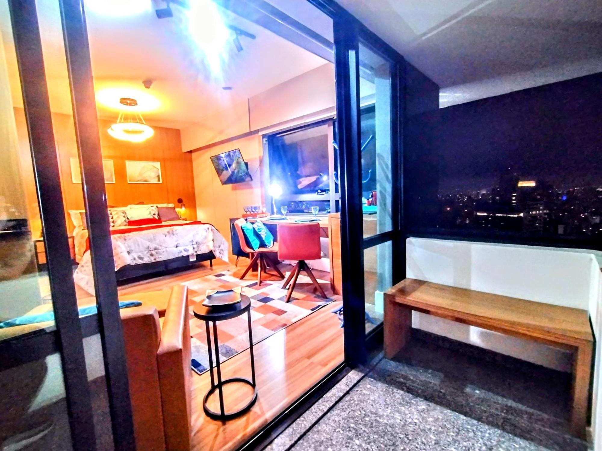 Master Deluxe Varanda - Premium Blue Tree - Av Paulista - Black Edition - By Housenn Hotel