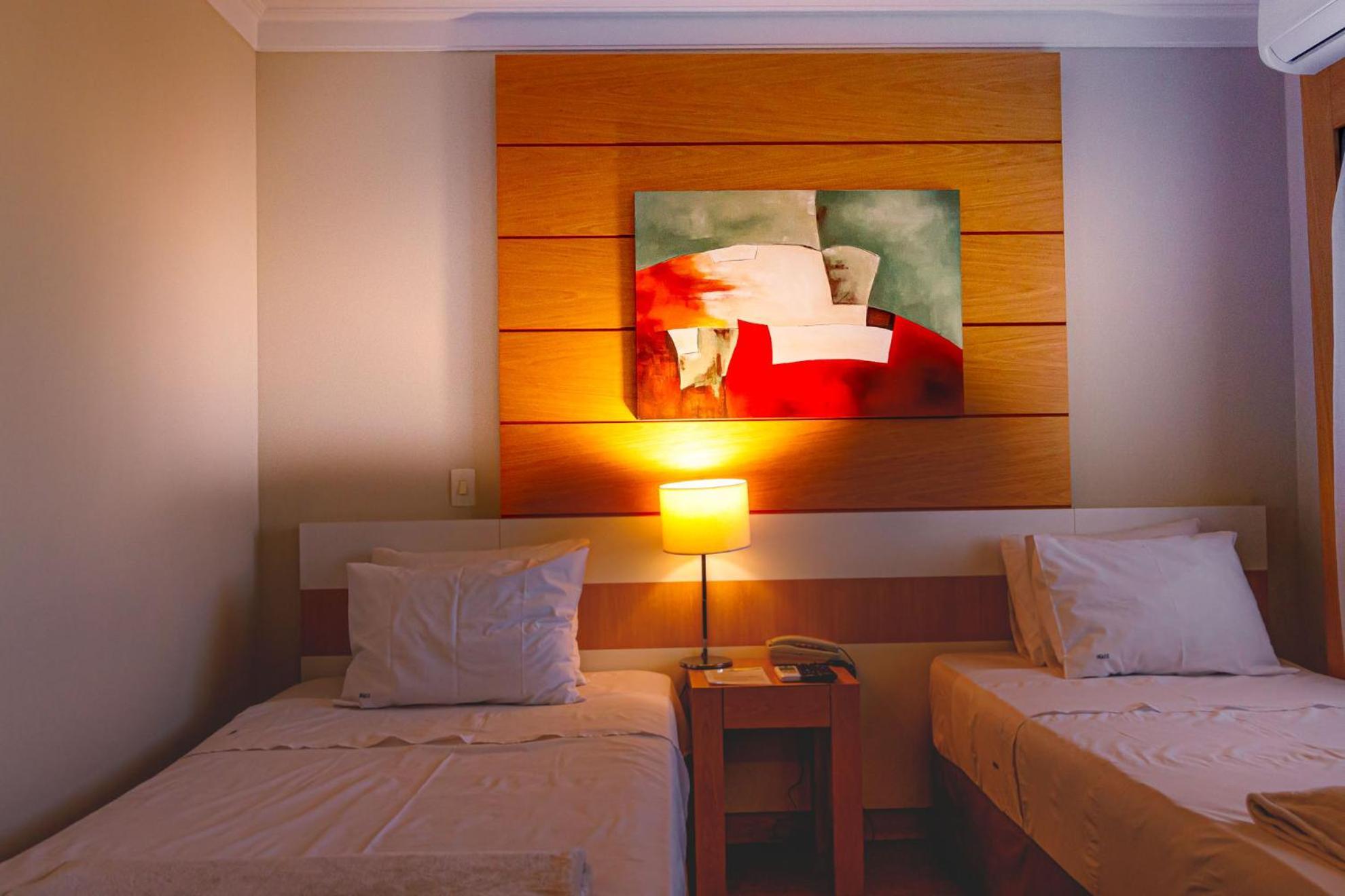 Hotel Flat Excelente Em Frente Ao Aeroporto De Congonhas - H602 Sao Paulo
