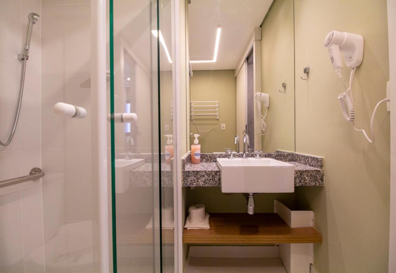 360 Pamplona Nr Apartment *
