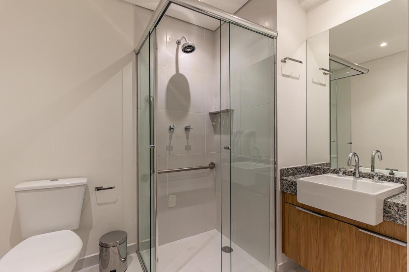 360 Pamplona Nr Apartment *