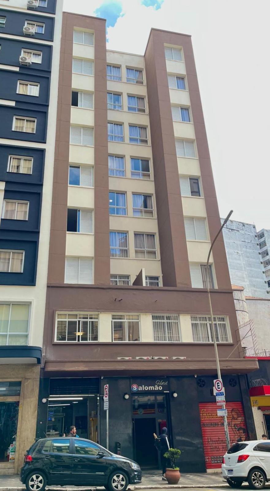 Salomao: Near 25 De Marco & Sampa Sky 2*