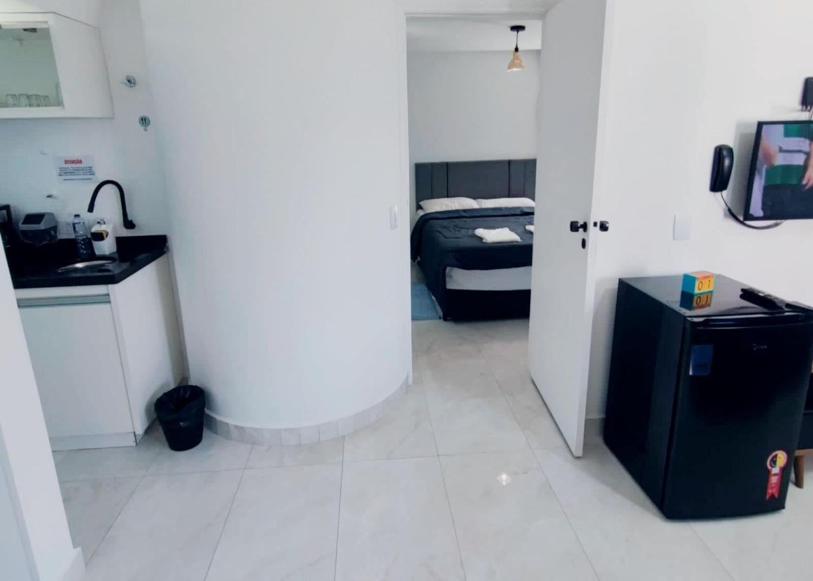 Flat Deslumbrante - Garagem, Hakka, Feirinha E Hospitais *
