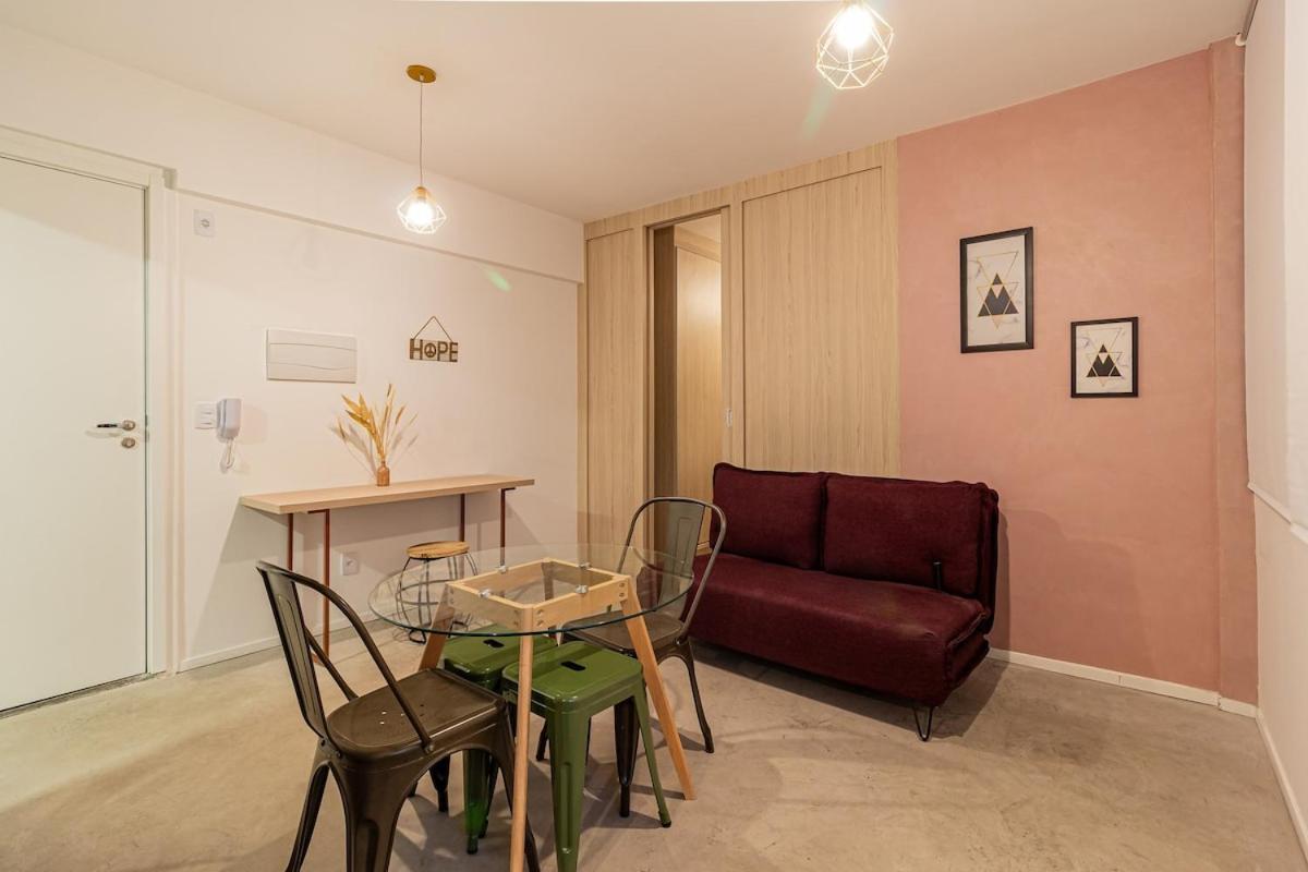 Căn hộ Bhomy Paulista - 3 Quadras Da Avpaulista Reb805 *