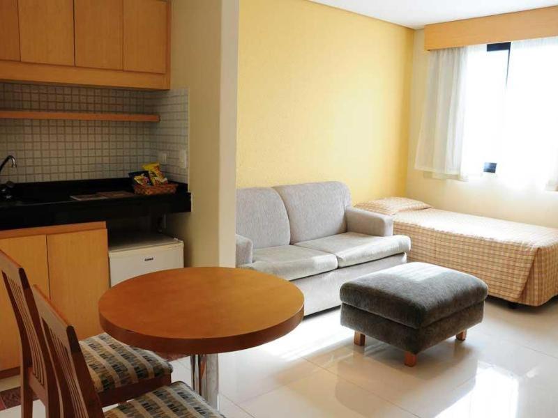 Aparthotel Brasilia Santana Gold Flat 3*