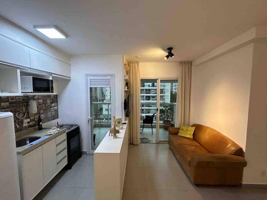 Au48 Encantador Com Varanda E Vista Urbana São Paulo
