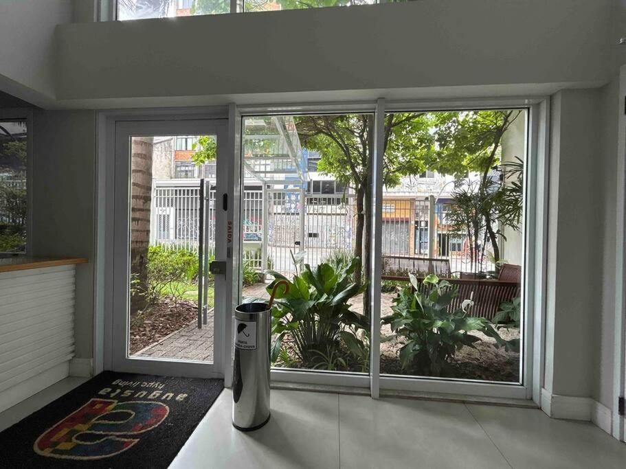 Apartment Au48 Encantador Com Varanda E Vista Urbana São Paulo