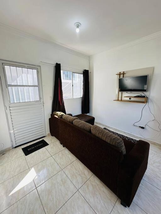 Apto Mobiliado Sp - Horto 01 - 28 Apartamento