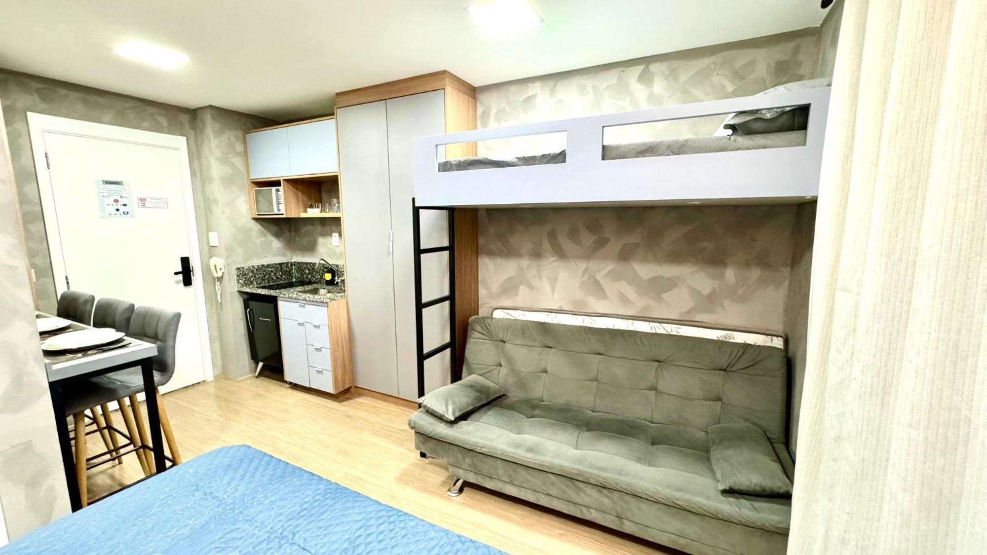 Apartment Encantador Em Frente Ao Metro Bras ! *