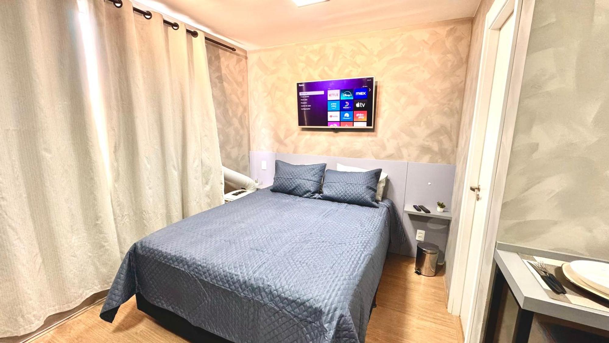 Apartment Encantador Em Frente Ao Metro Bras ! *