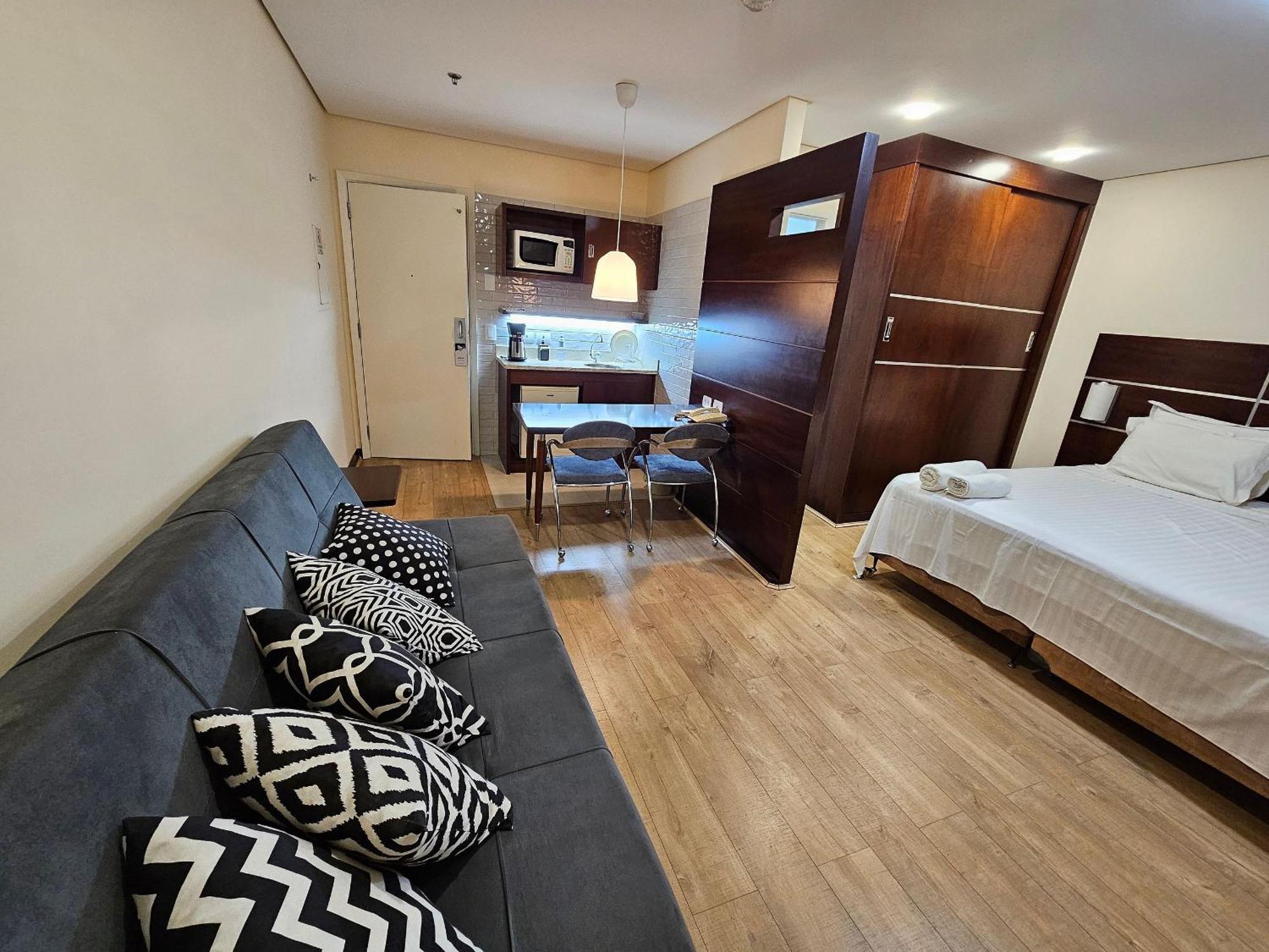 Apartment Flat Rua Americo Brasiliense 2163 Uh1208 Sao Paulo