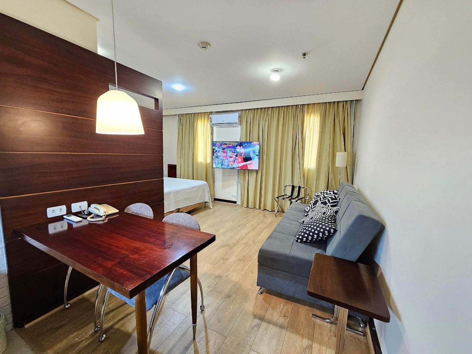 Flat Rua Americo Brasiliense 2163 Uh1208 Apartment