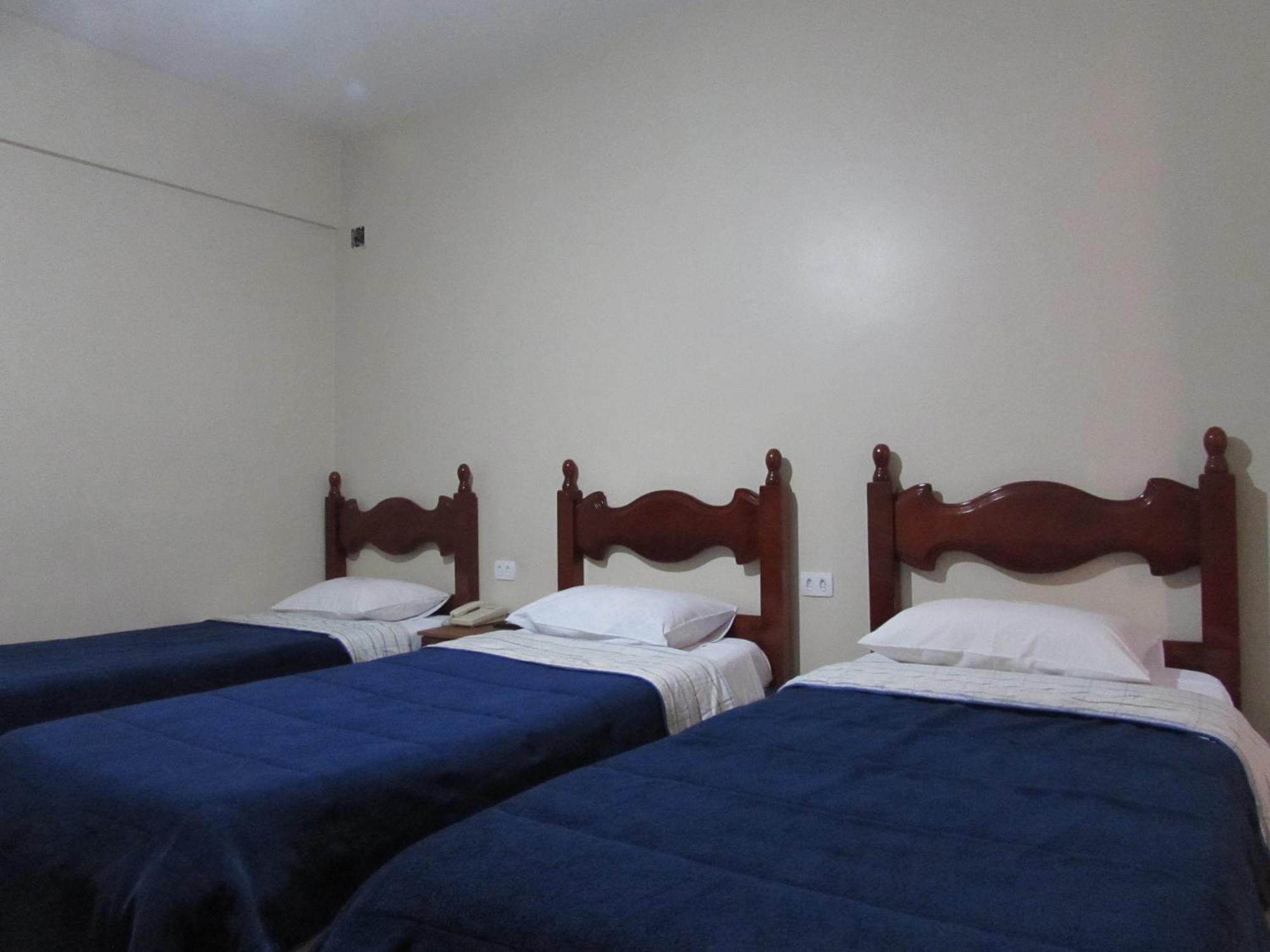 Hotel New Comercial Palace 3*