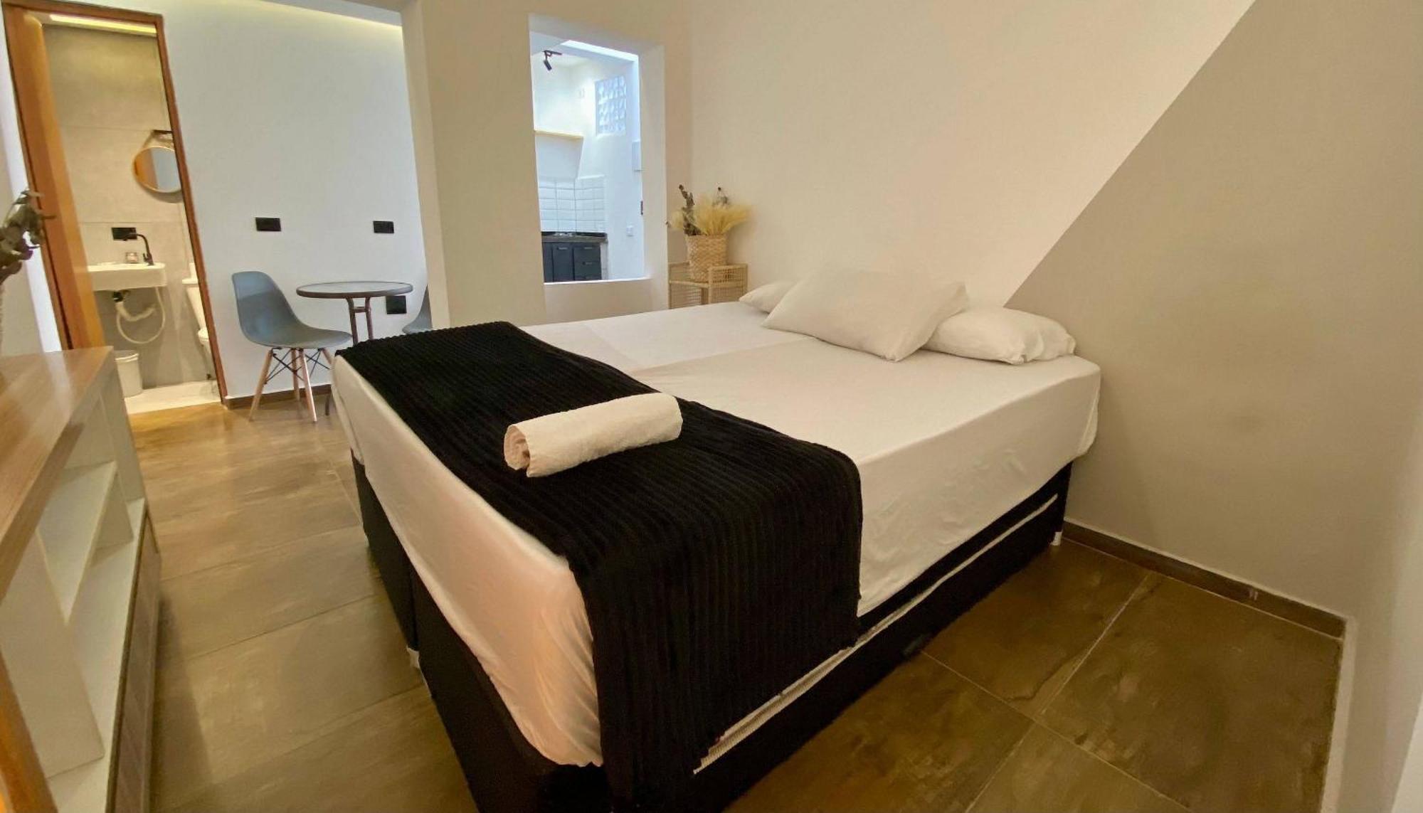 E Quartos Privativos Na Chacara Santo Antonio Tatil Evi *