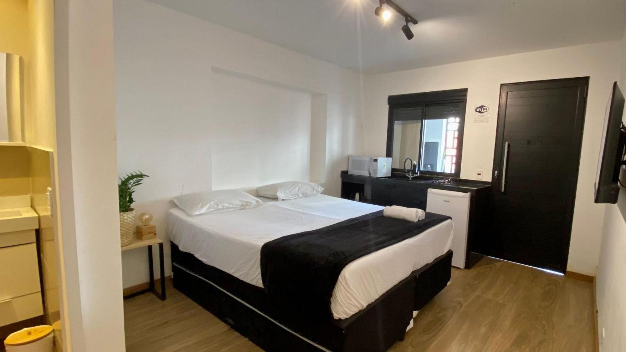 E Quartos Privativos Na Chacara Santo Antonio Tatil Evi *
