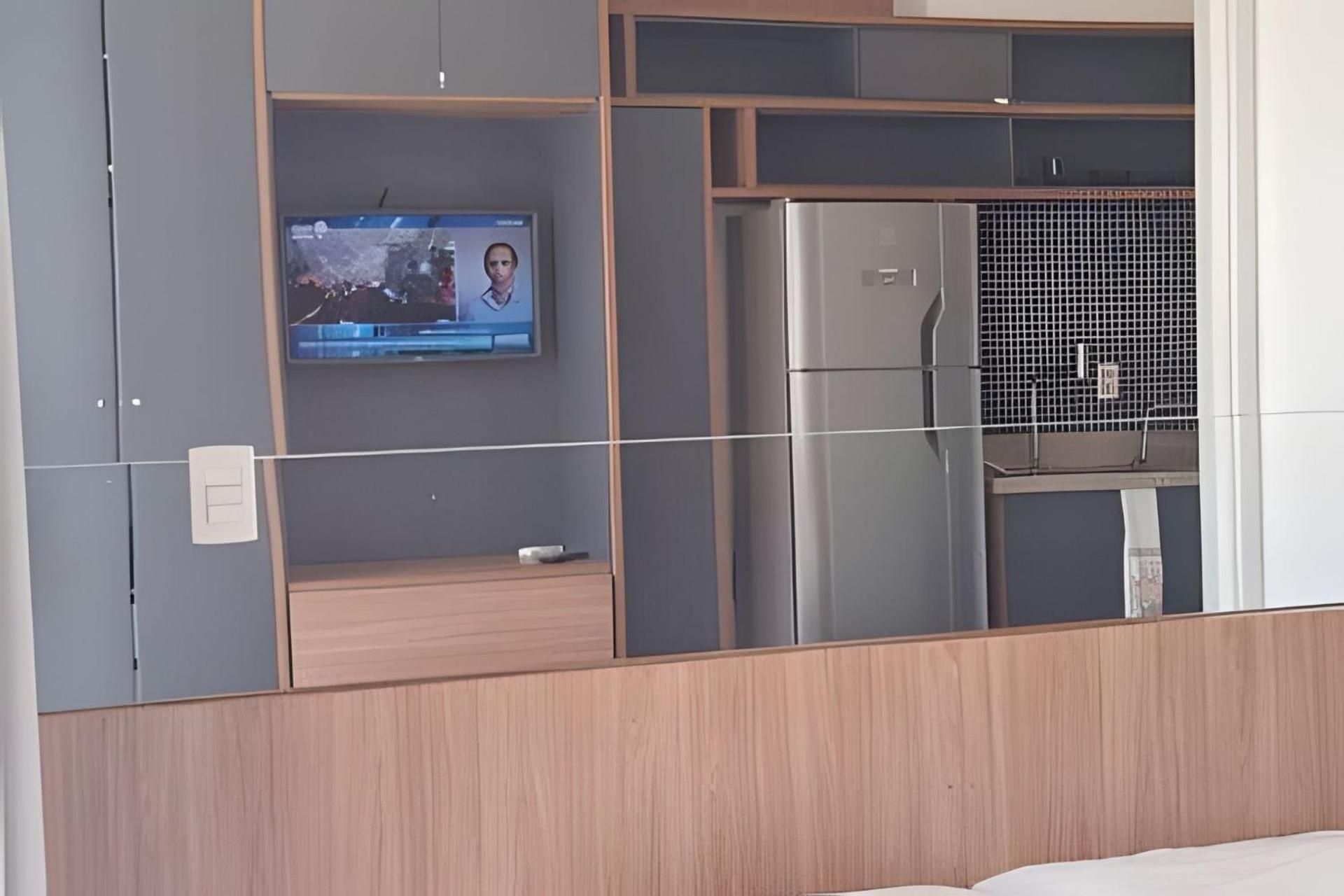 Host - Estacao Da Luz Daire *