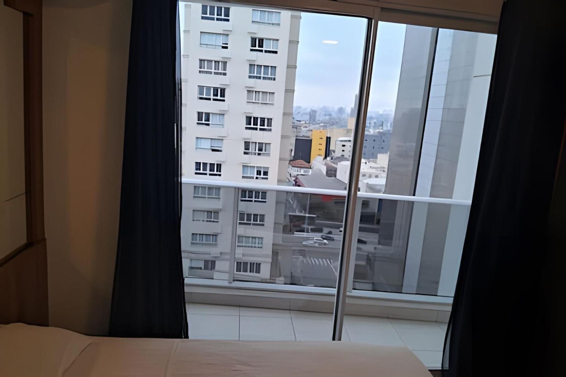 Host - Estacao Da Luz * Sao Paulo