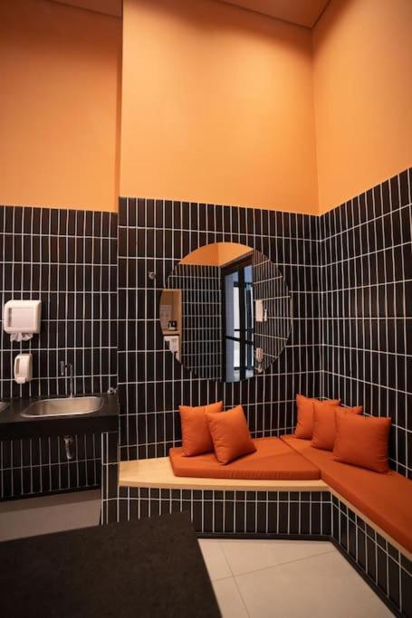 Apartemen Em Pinheiros - 2 Quadras Da Faria Lima E Madalena