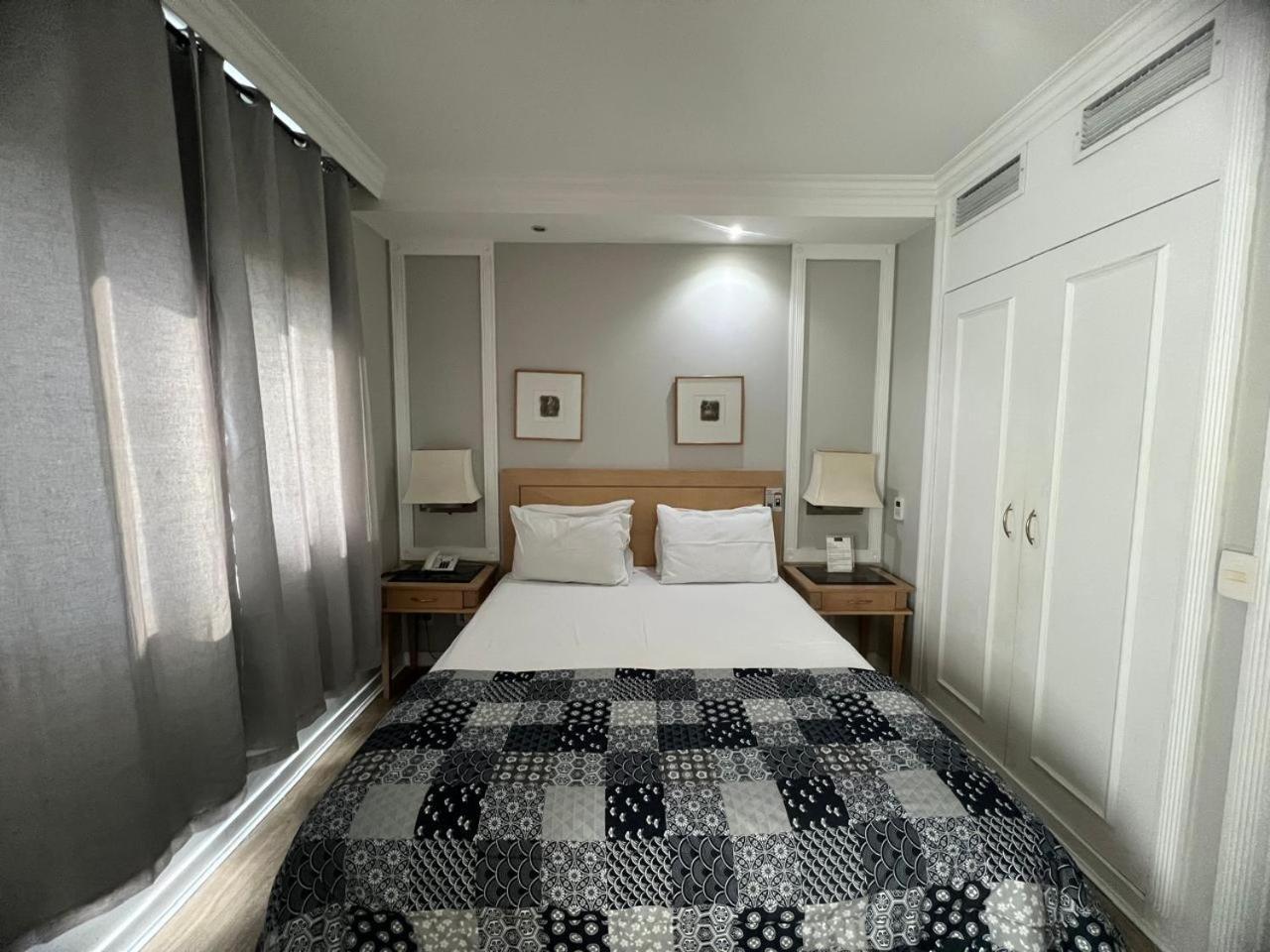 Flat Paulista Pamplona *