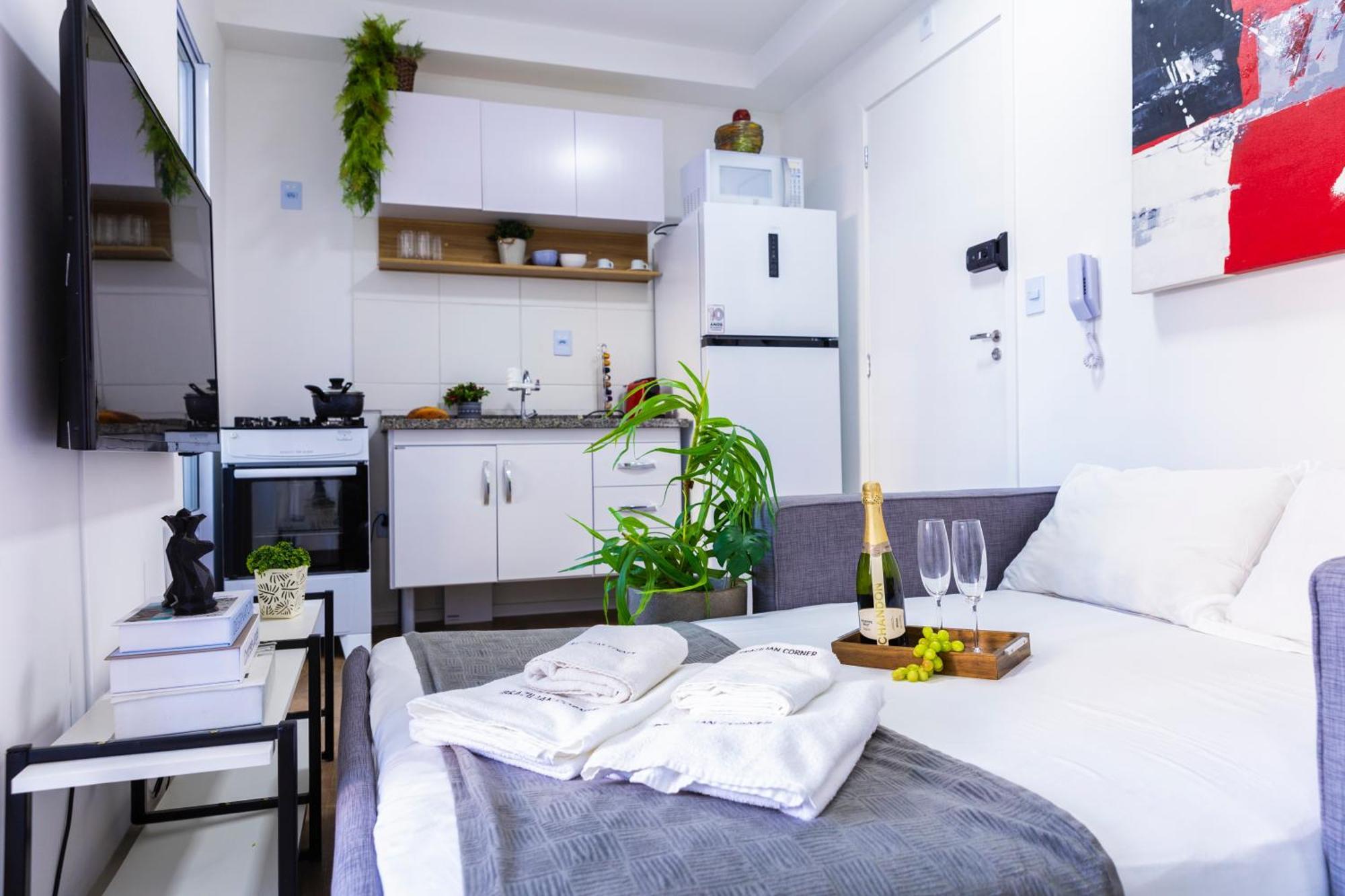 Apartment Piscina,ac,metro | Brazilian Corner