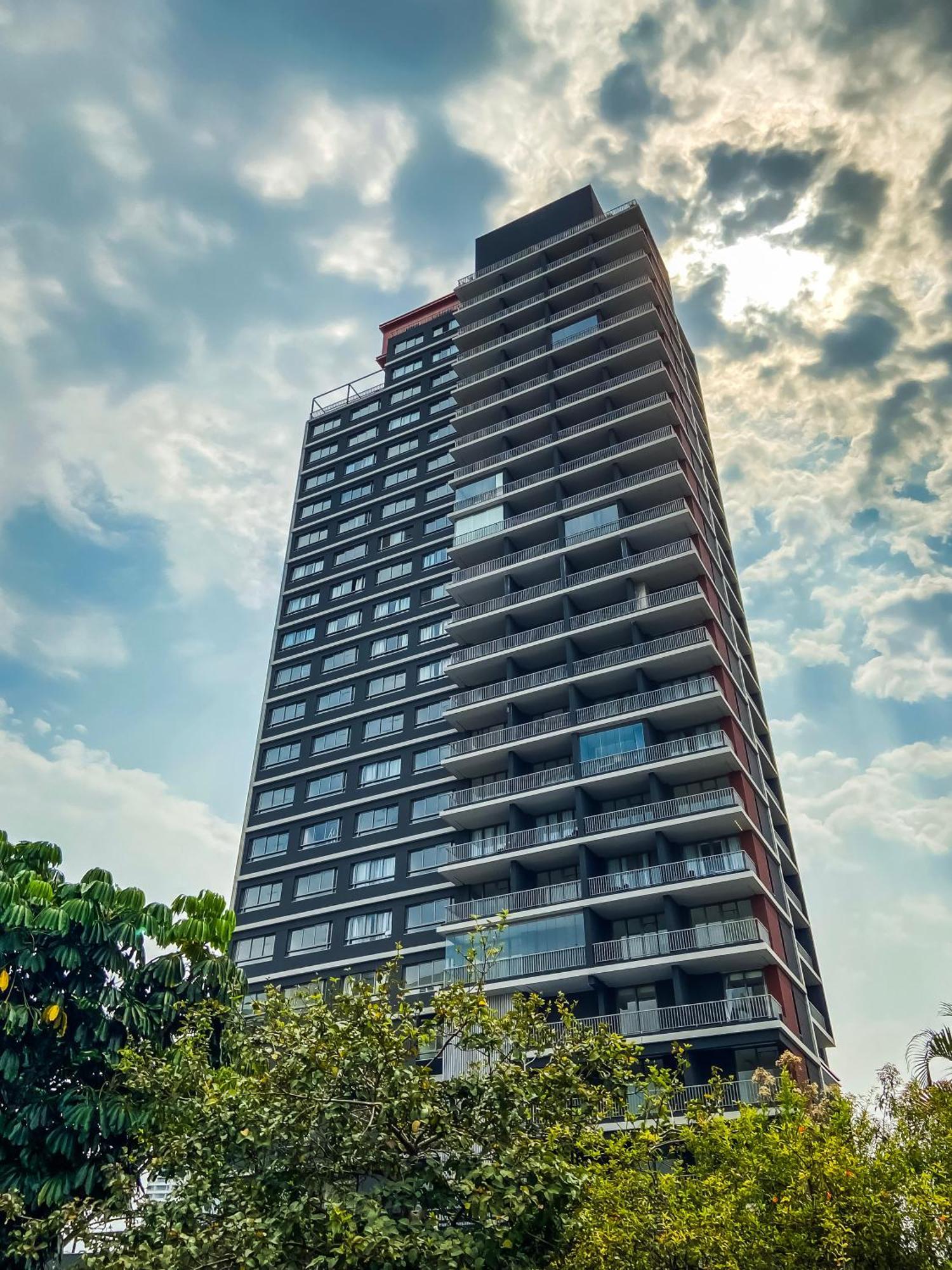 360 Vn Turiassu By Housi *