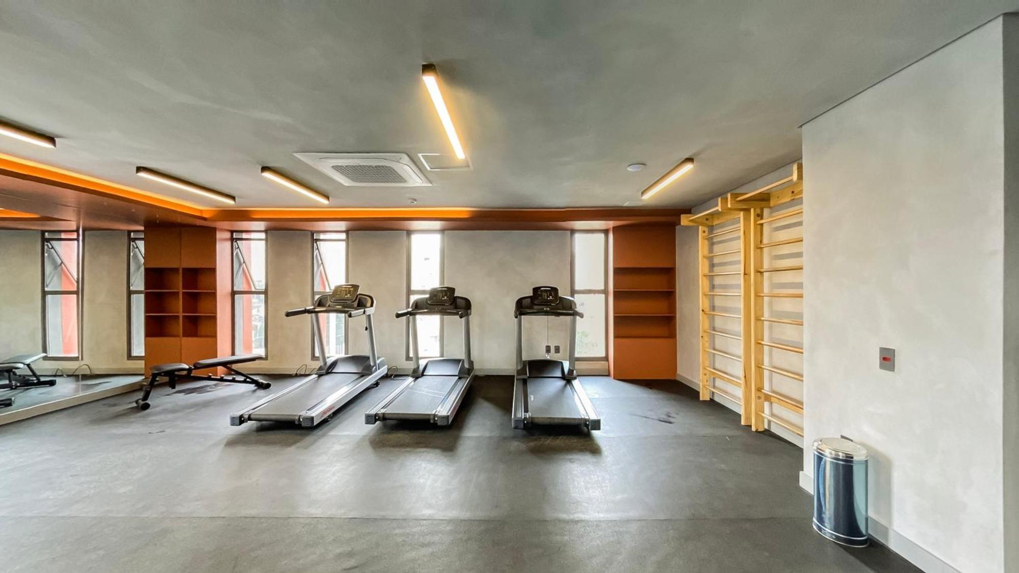 Apartment 360 Vn Turiassu By Housi