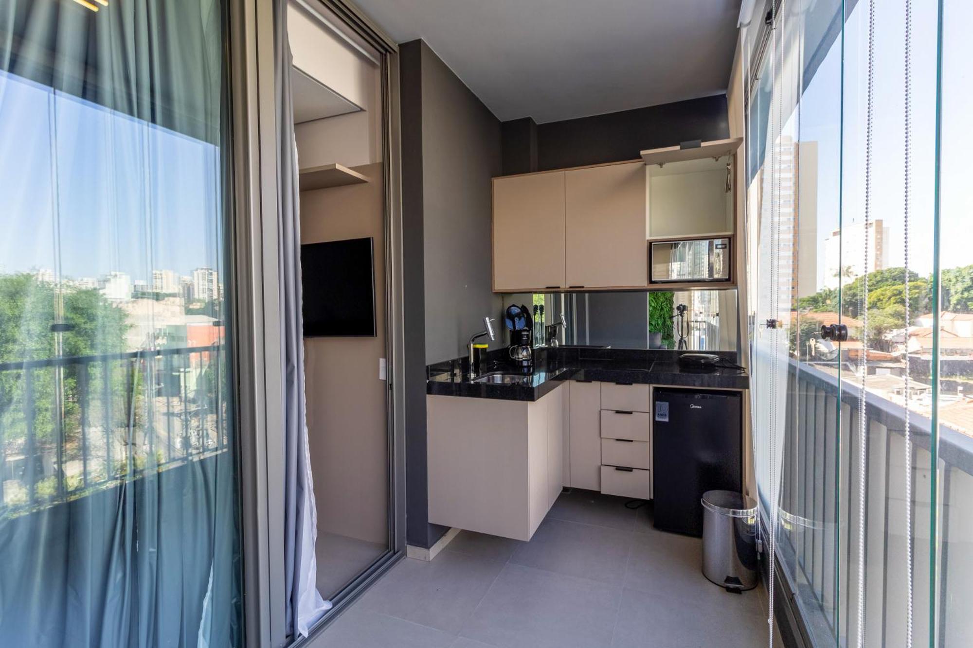 Apartment 360 Vn Turiassu By Housi *