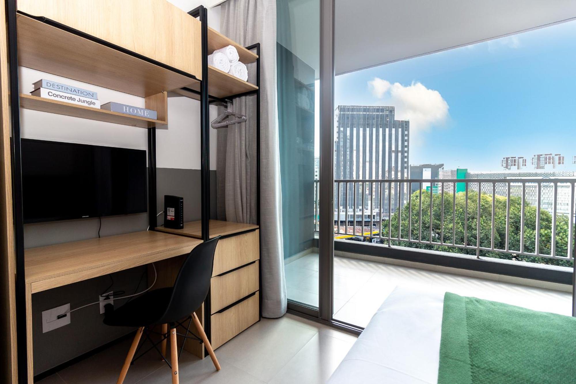 Apartment 360 Vn Turiassu By Housi
