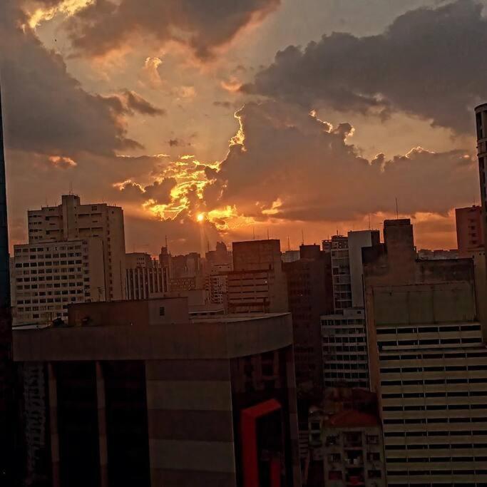 Apartment 06 - Apto Liberdade Se 500'metro Sao Paulo