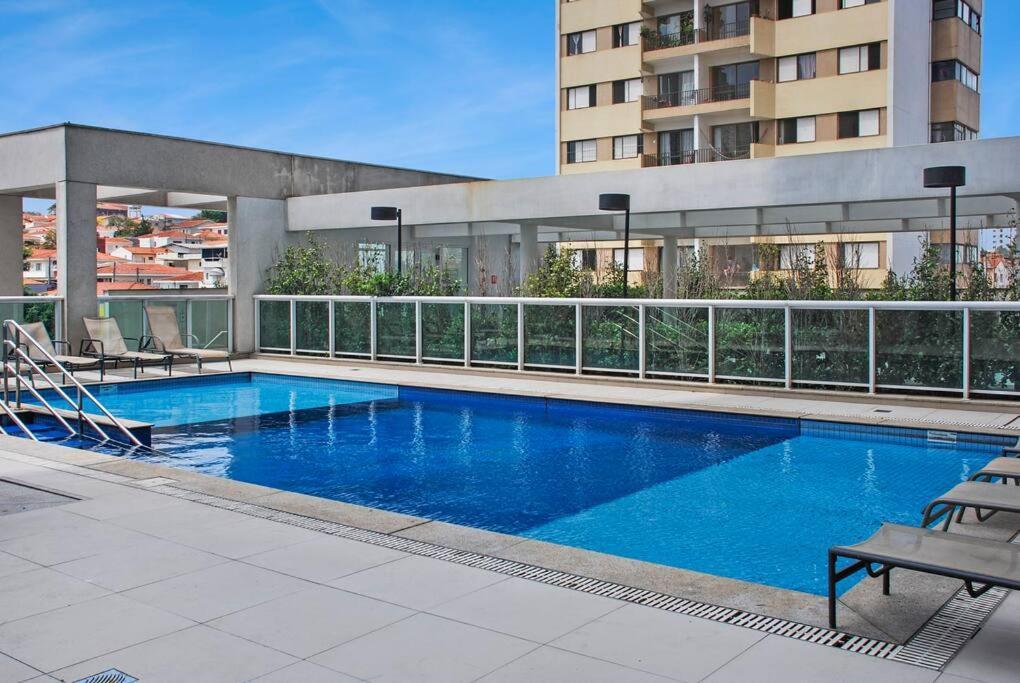 Apartment Private Airport View Kitchen Heat Open Pool